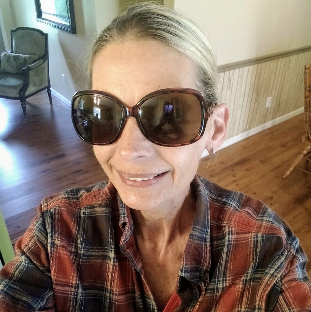Meet your Posher, Melinda